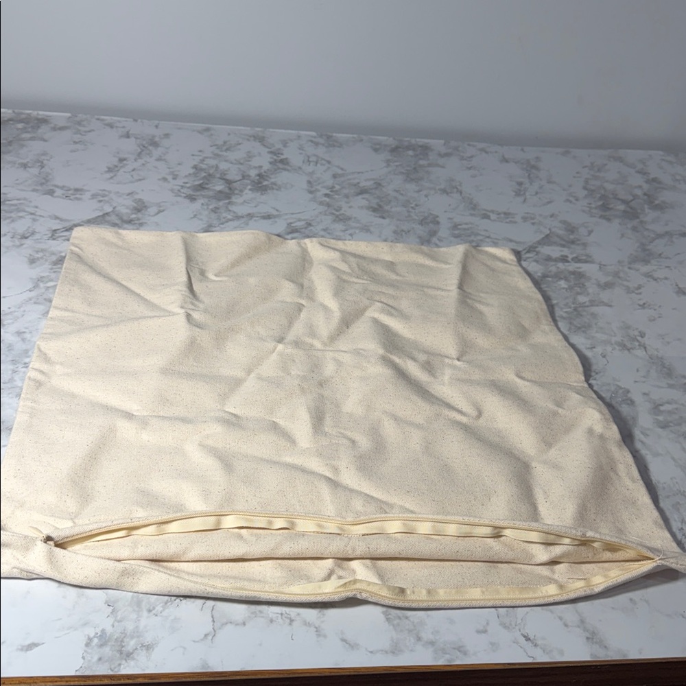 Thirty-One Succulent Print Pillow Cotton Cover - Picture 2 of 7